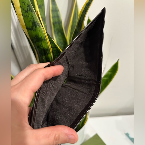 Fendi Bifold Wallet - Picture 9 of 16